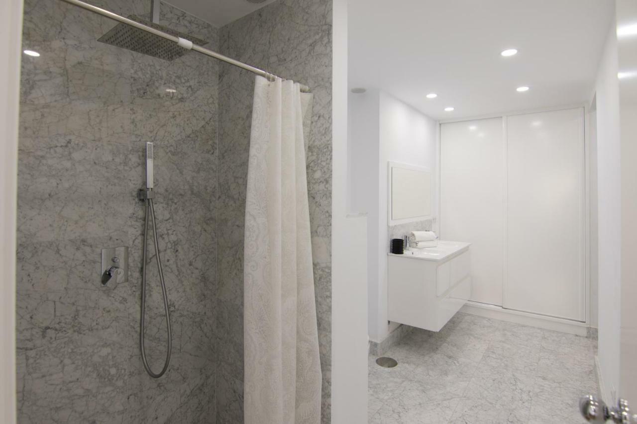 Homeforguest Stylish And Modern Apartment Overlooking Las Canteras Las Palmas de Gran Canária Exterior foto