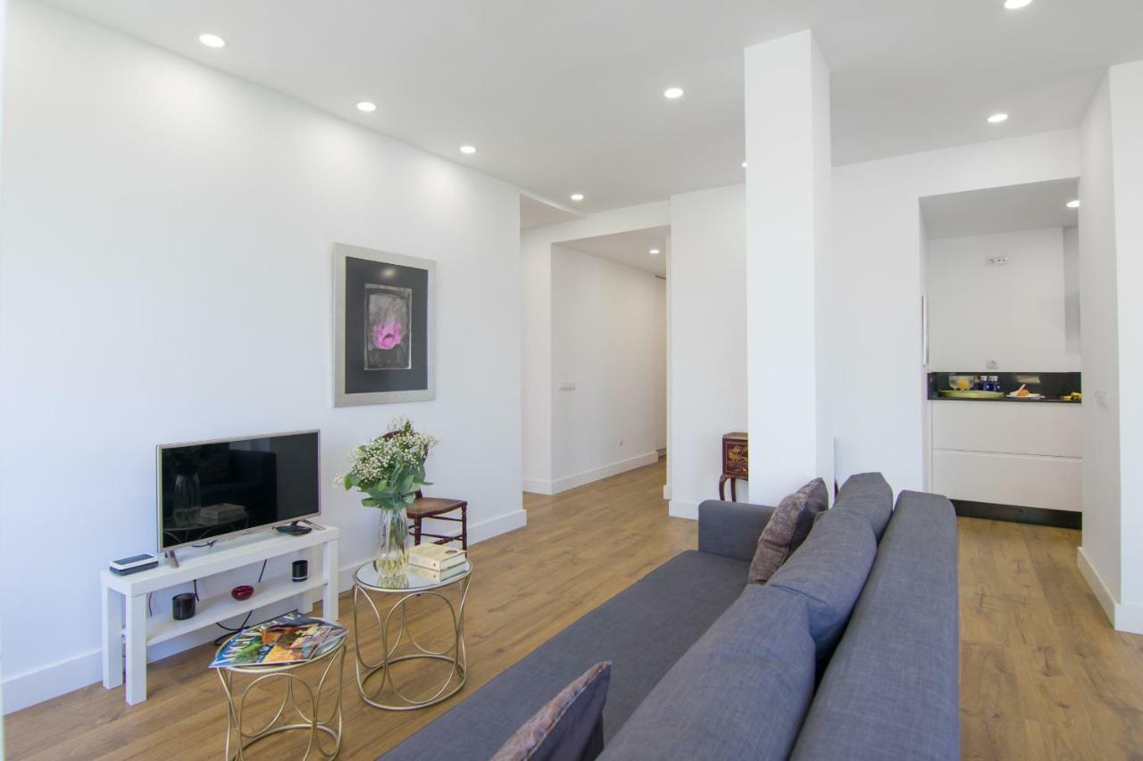 Homeforguest Stylish And Modern Apartment Overlooking Las Canteras Las Palmas de Gran Canária Exterior foto