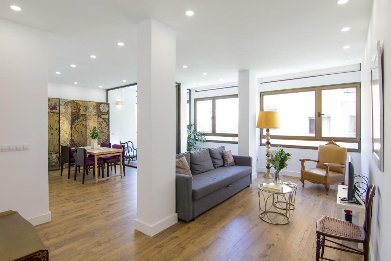 Homeforguest Stylish And Modern Apartment Overlooking Las Canteras Las Palmas de Gran Canária Exterior foto