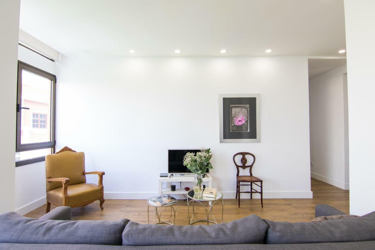Homeforguest Stylish And Modern Apartment Overlooking Las Canteras Las Palmas de Gran Canária Exterior foto