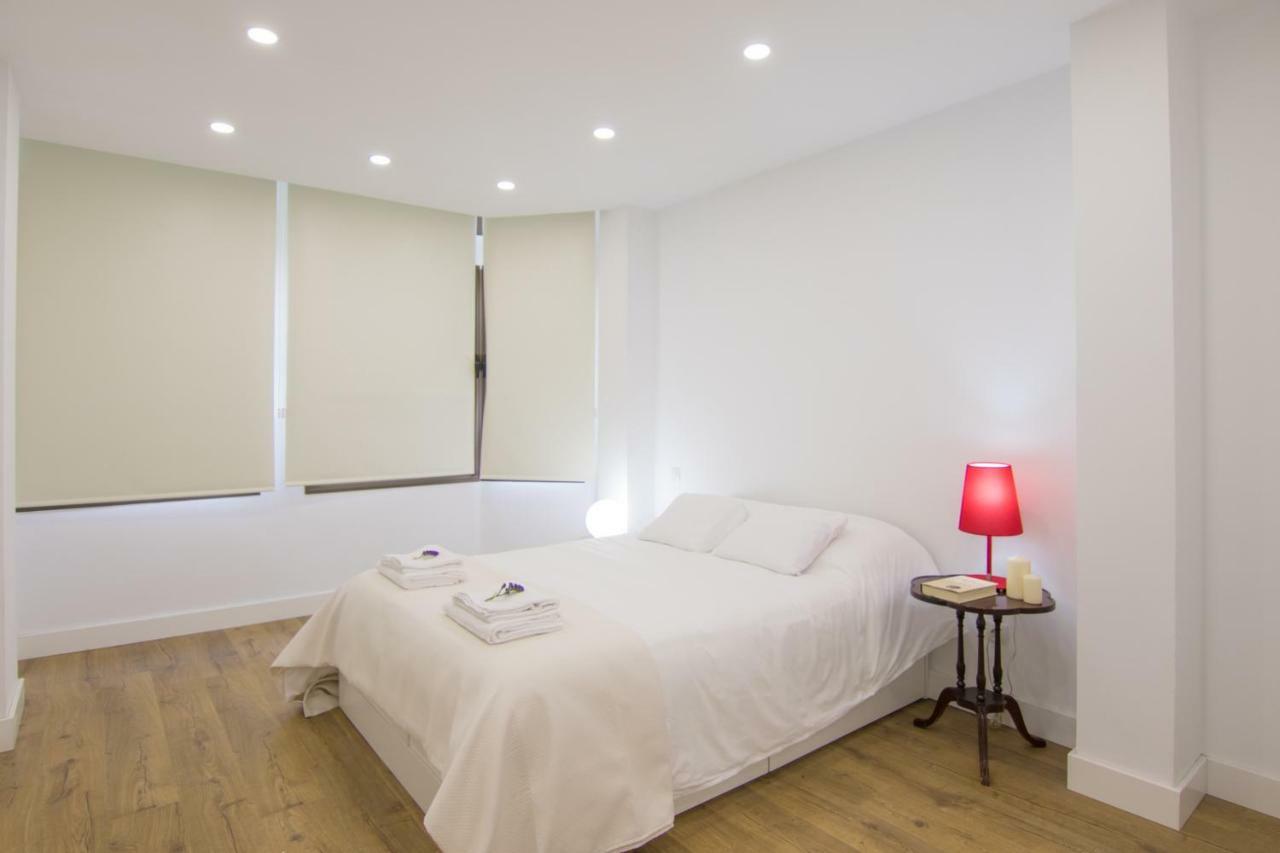 Homeforguest Stylish And Modern Apartment Overlooking Las Canteras Las Palmas de Gran Canária Exterior foto