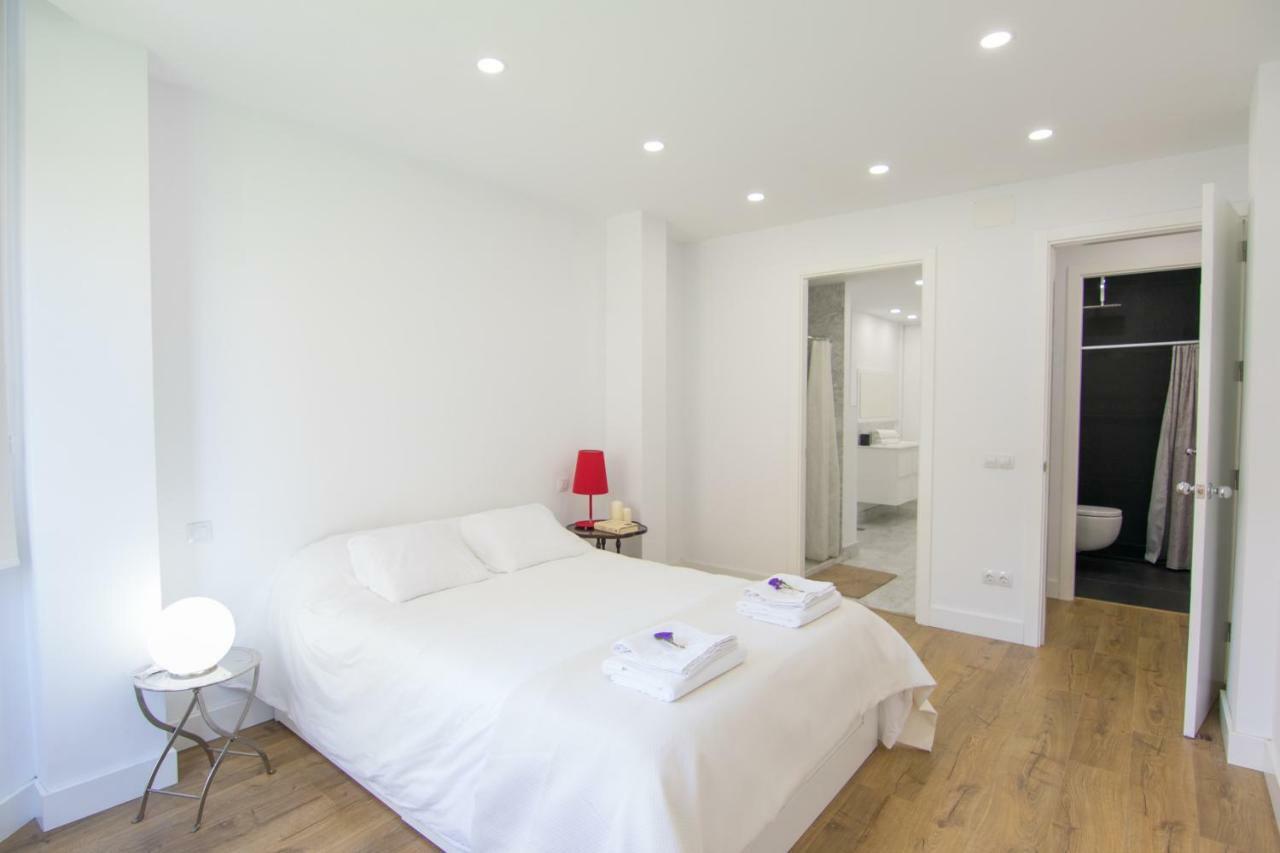 Homeforguest Stylish And Modern Apartment Overlooking Las Canteras Las Palmas de Gran Canária Exterior foto