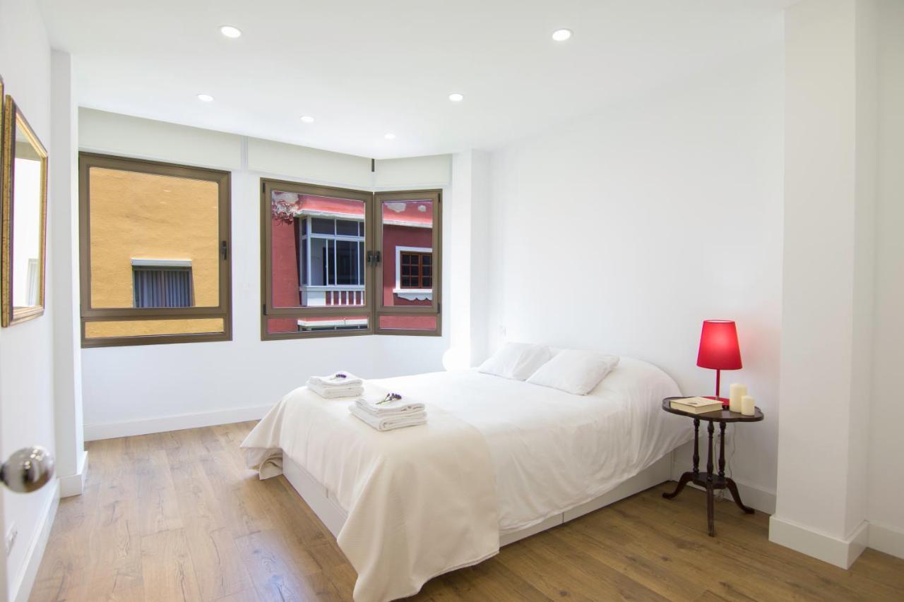 Homeforguest Stylish And Modern Apartment Overlooking Las Canteras Las Palmas de Gran Canária Exterior foto